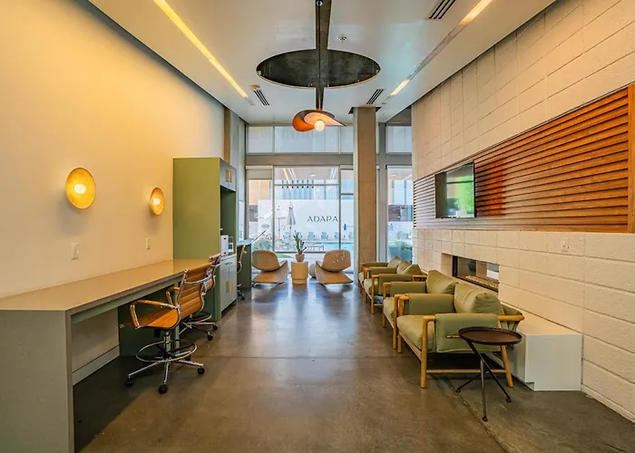 Desirable 2bd - Dt, Gym, Pool, Parking Sleep8 Phoenix